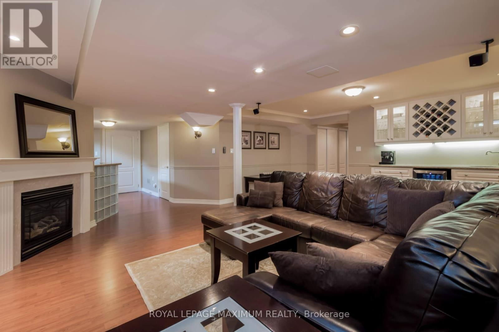 16 SAINT CLARE BOULEVARD Image 21