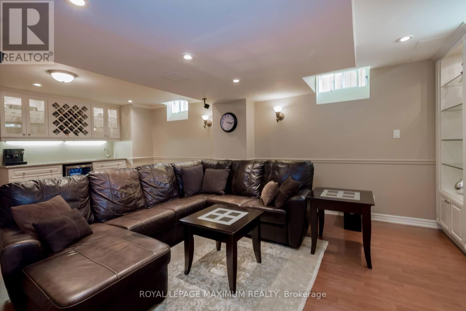 16 SAINT CLARE BOULEVARD Image 22