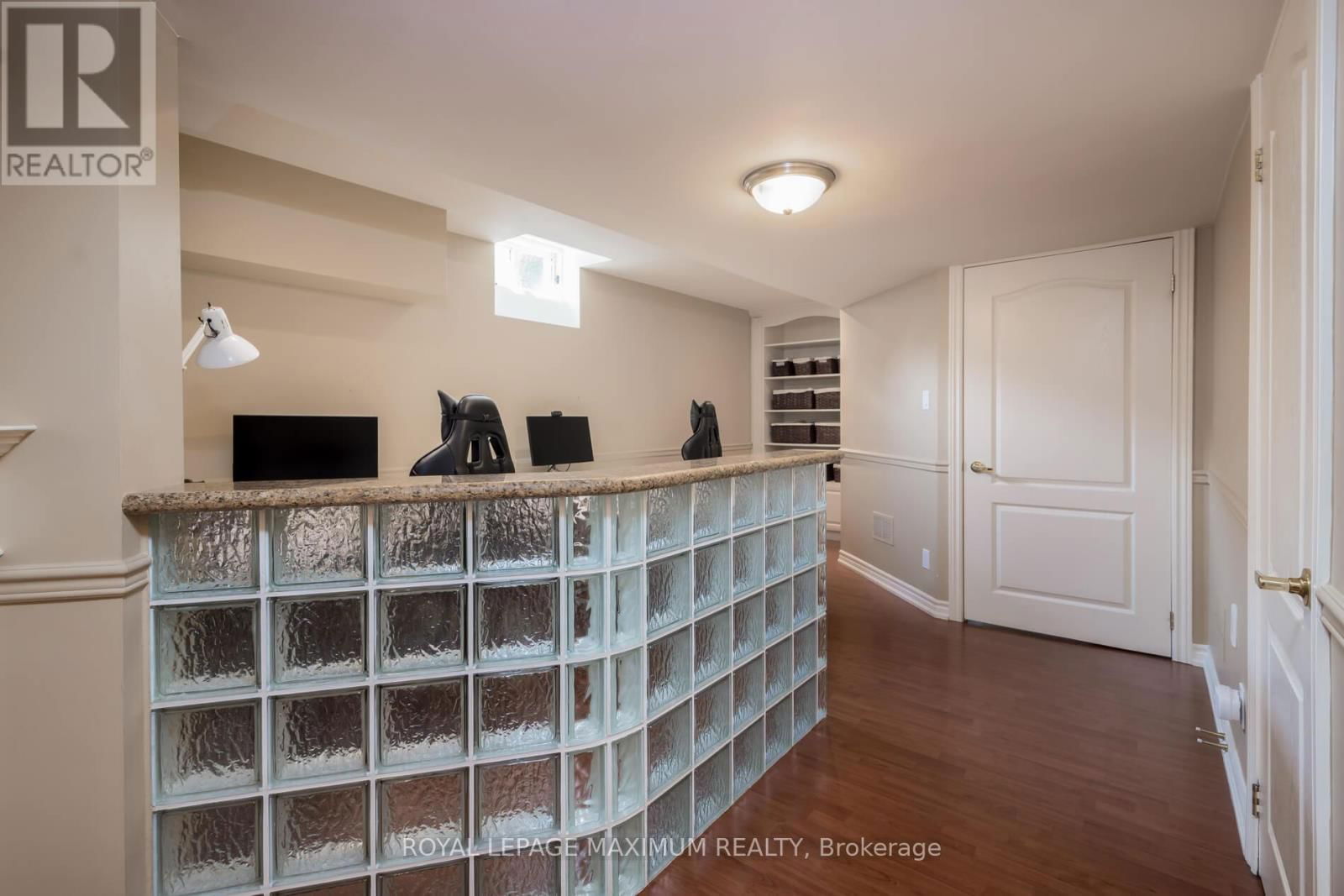 16 SAINT CLARE BOULEVARD Image 24