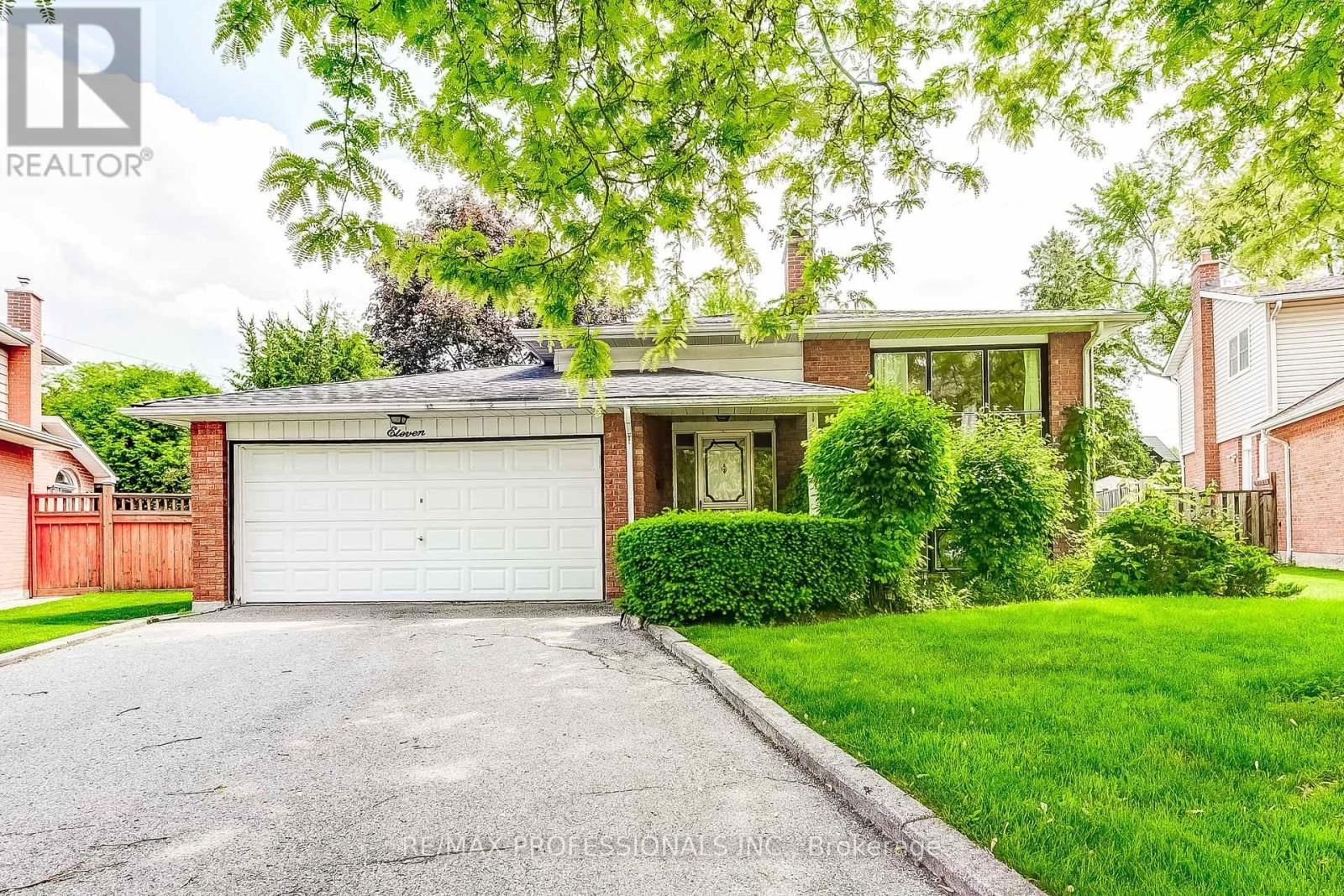 11 SHADBOLT COURT Image 1