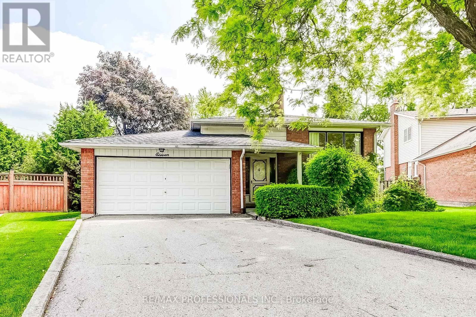 11 SHADBOLT COURT Image 2