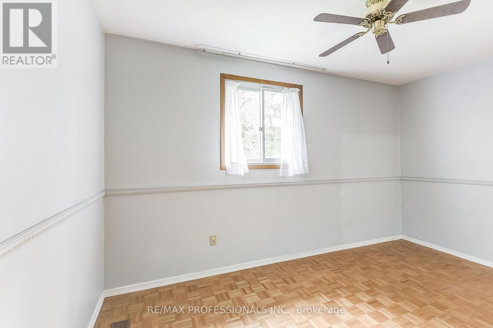 11 SHADBOLT COURT Image 21