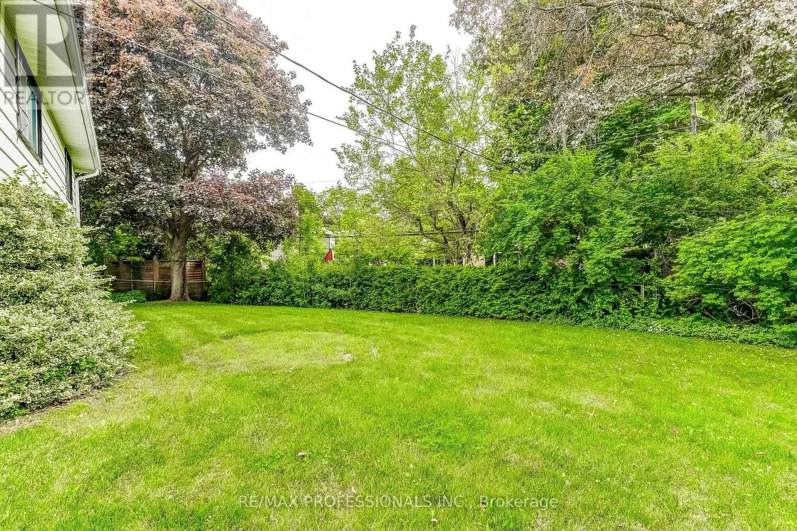 11 SHADBOLT COURT Image 44