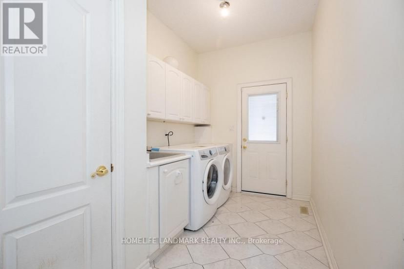 46 GREEN ASH CRESCENT Image 30