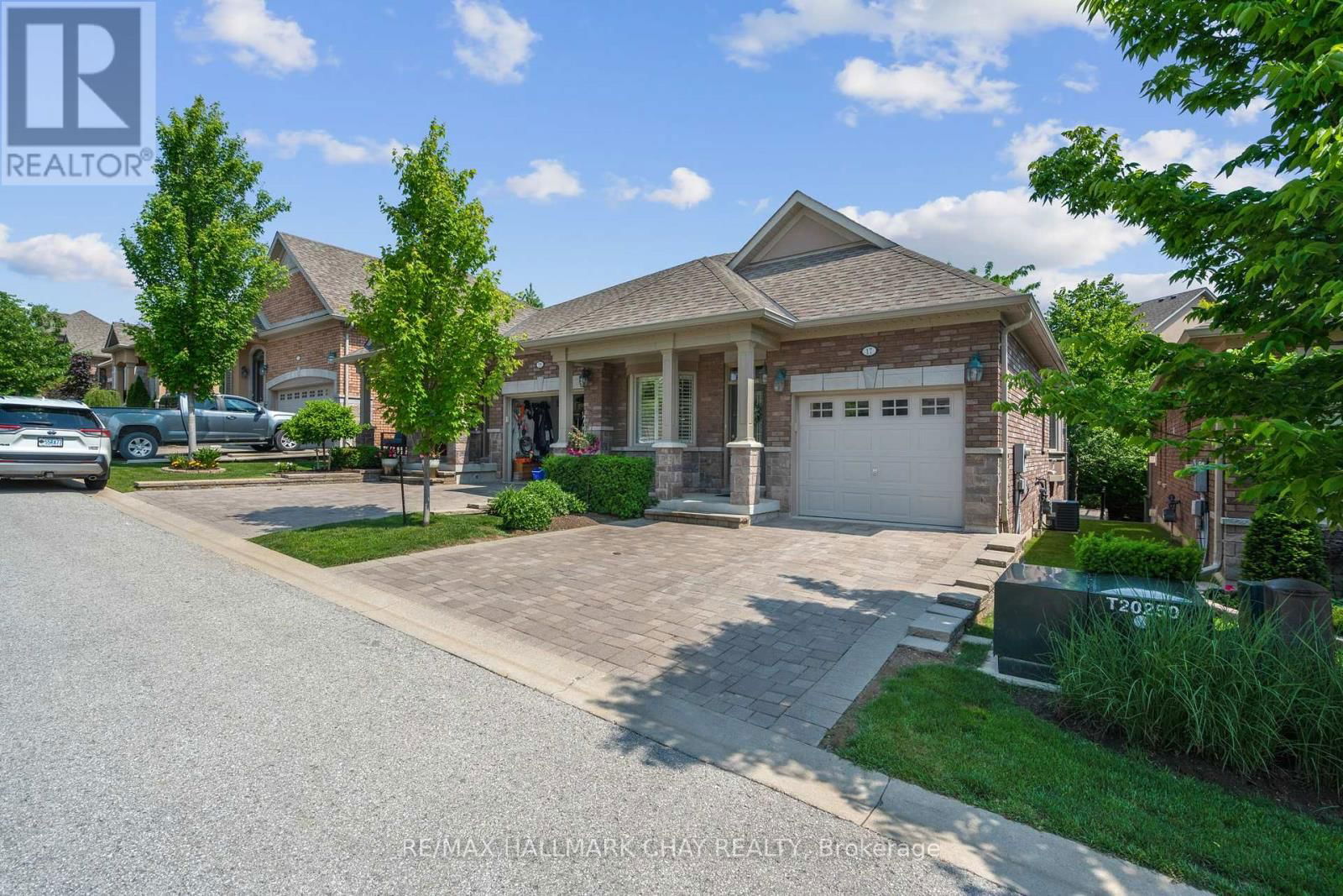 17 HILLCREST DRIVE Image 2