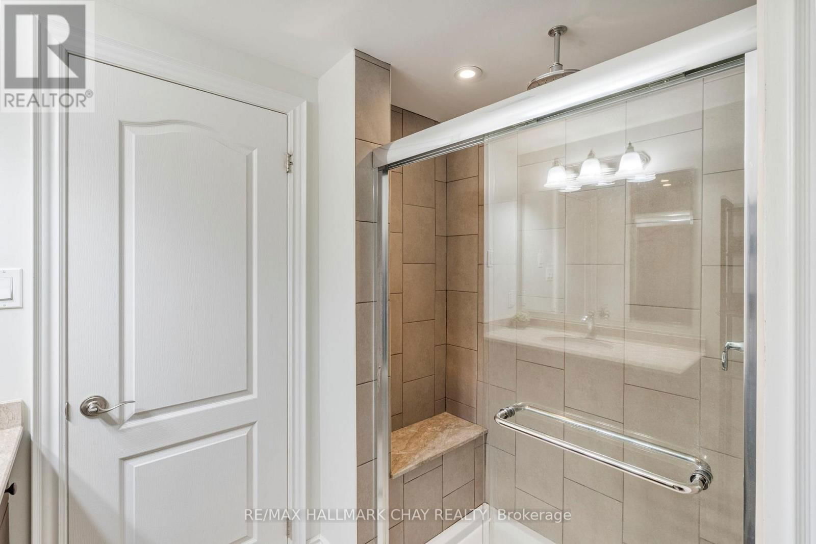 17 HILLCREST DRIVE Image 28