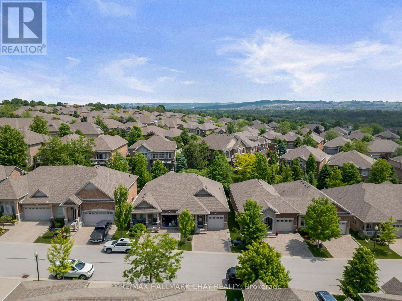 17 HILLCREST DRIVE Image 36