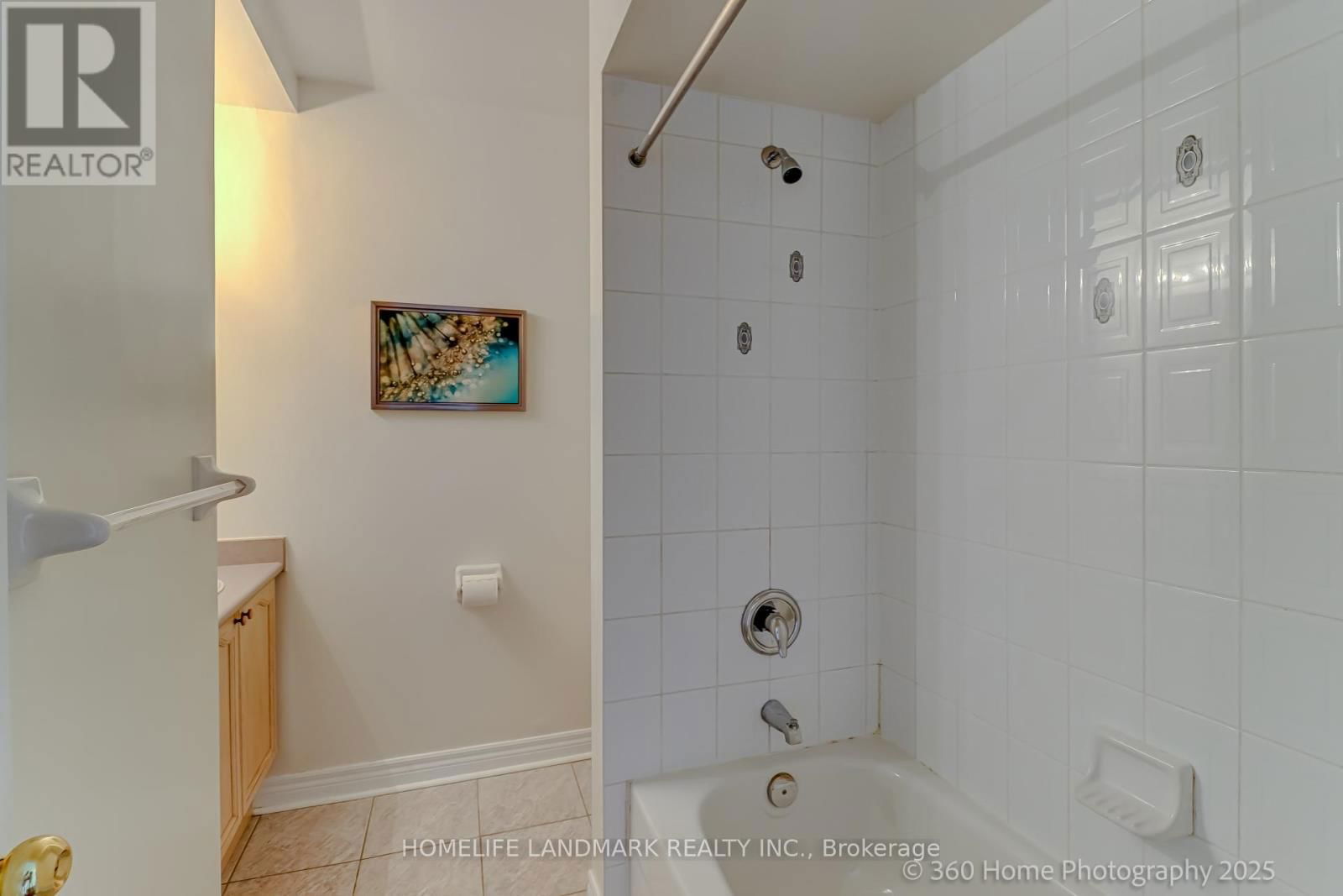 211 FRANK ENDEAN ROAD Image 17
