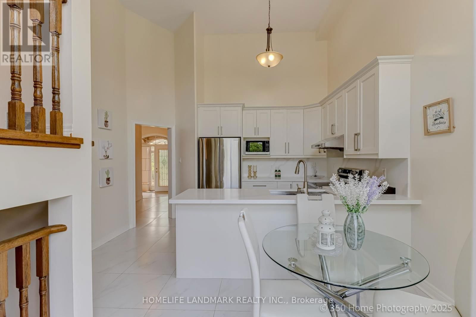 211 FRANK ENDEAN ROAD Image 9