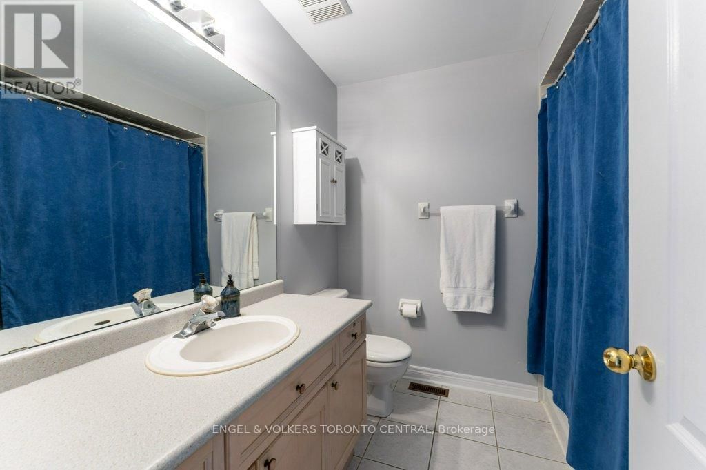 22 DONALD SIM AVENUE Image 19