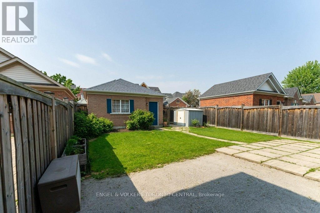 22 DONALD SIM AVENUE Image 25