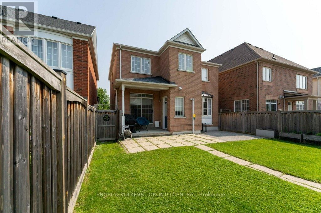 22 DONALD SIM AVENUE Image 26