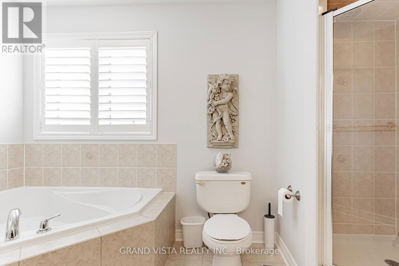 31 ROUTLEDGE DRIVE Image 18