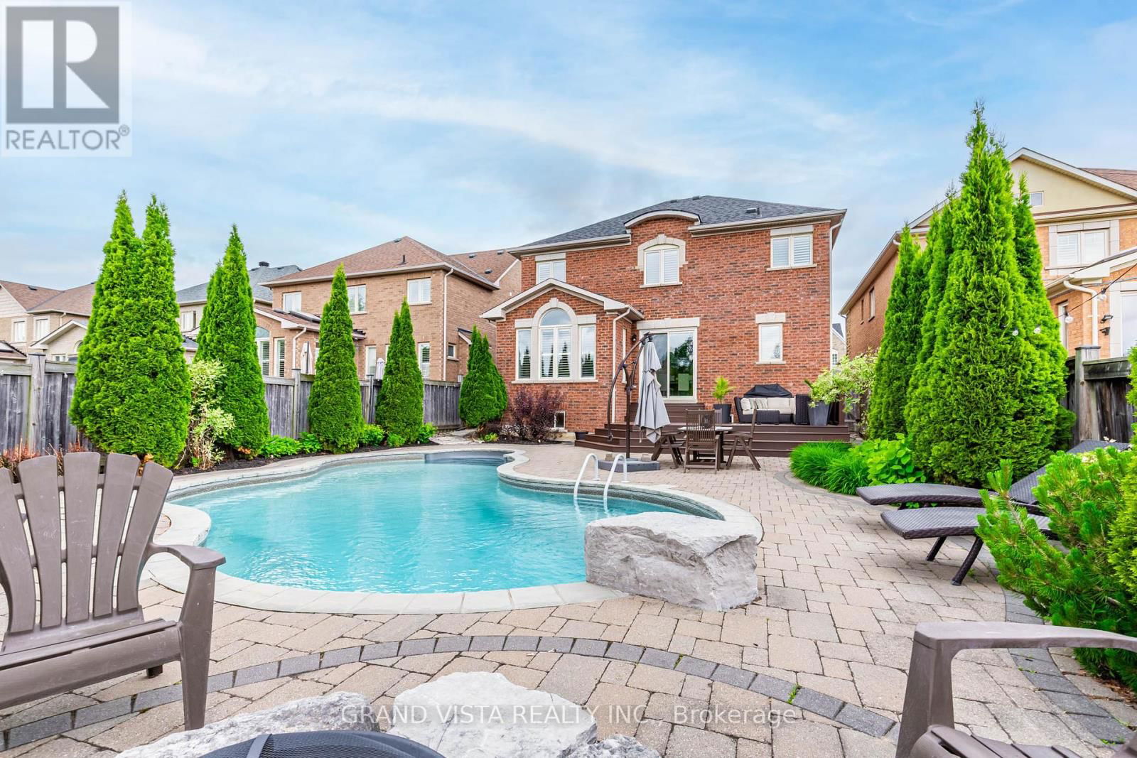 31 ROUTLEDGE DRIVE Image 30