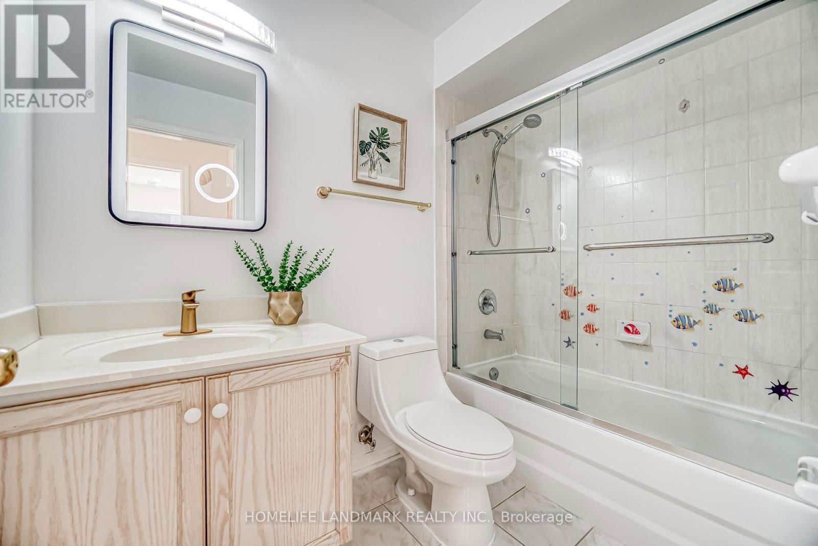15 - 12 ST MORITZ WAY Image 24