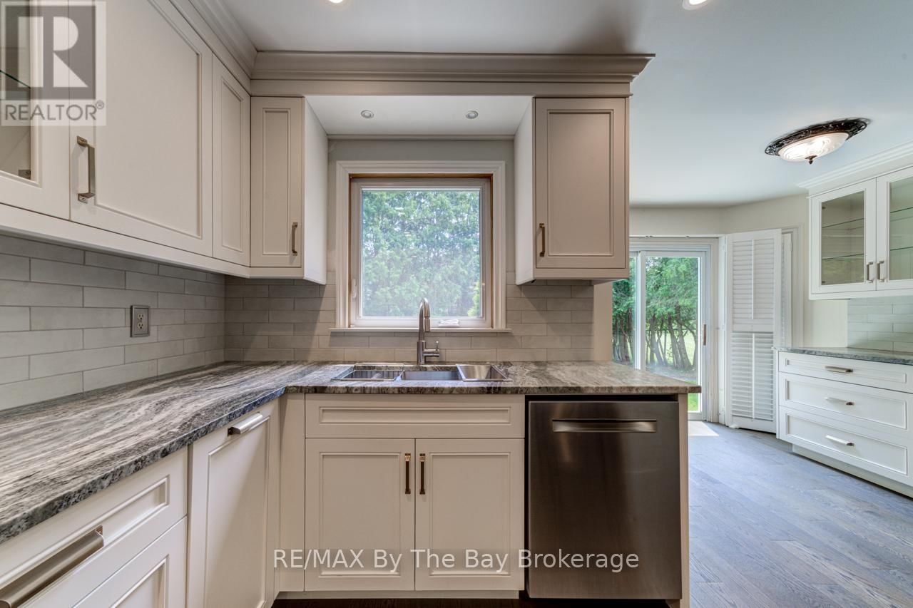 145 OLD SURREY LANE Image 10