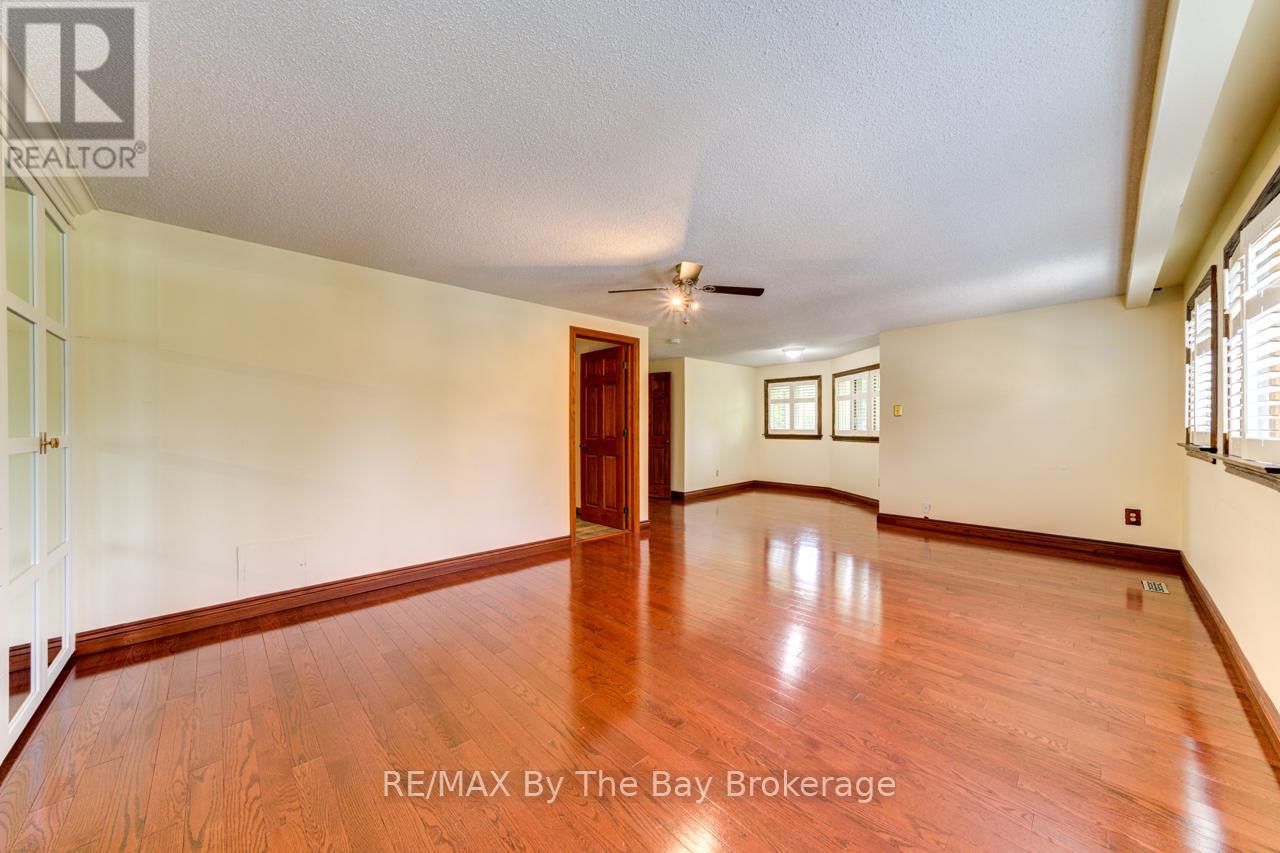 145 OLD SURREY LANE Image 18