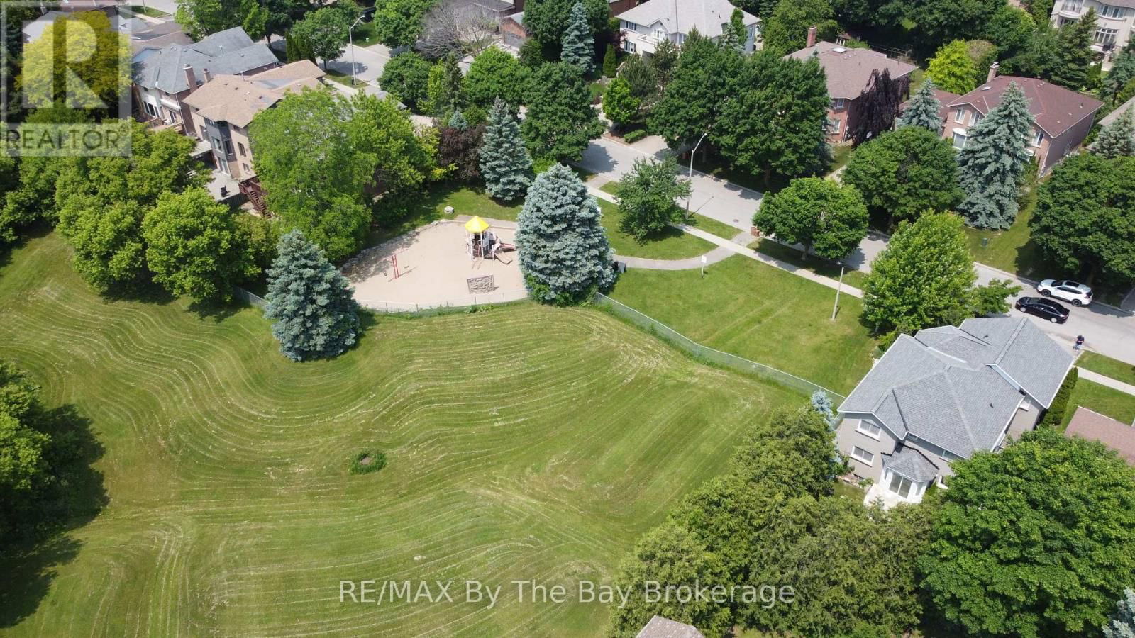 145 OLD SURREY LANE Image 46