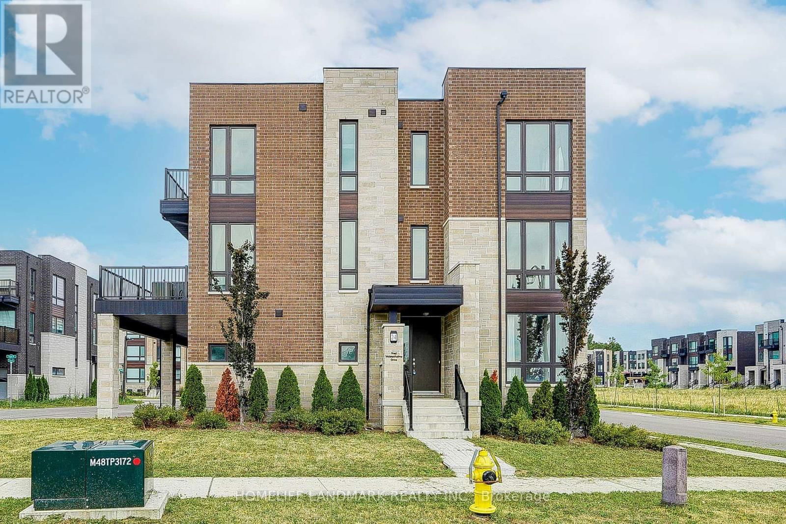 24 FRED WOLSTENHOLME DRIVE Image 1