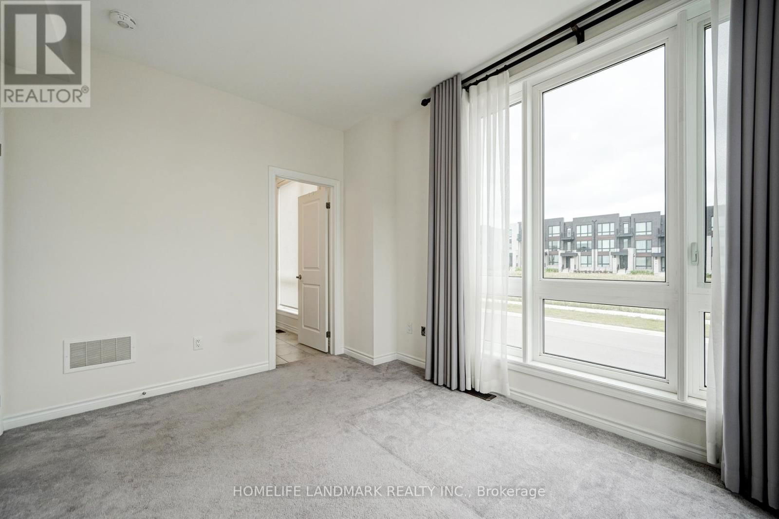 24 FRED WOLSTENHOLME DRIVE Image 7