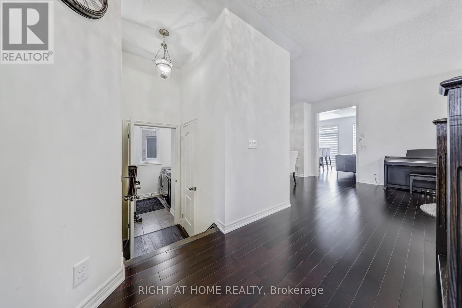7 LADY GWILLIM AVENUE Image 11