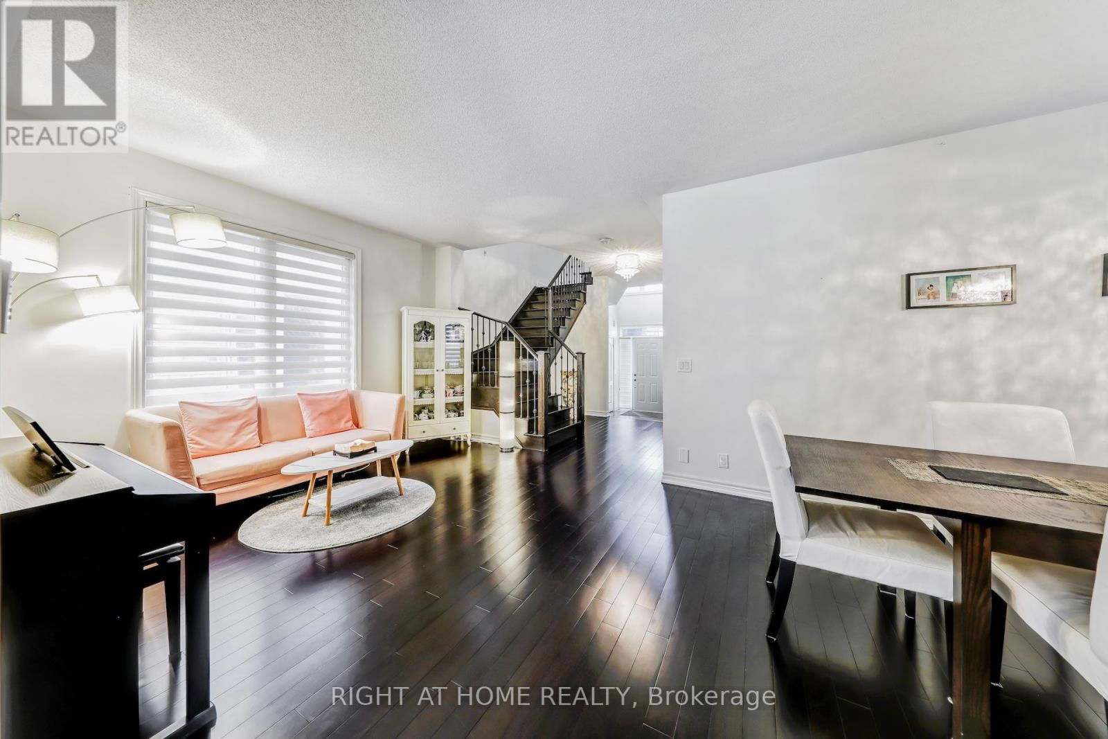 7 LADY GWILLIM AVENUE Image 15