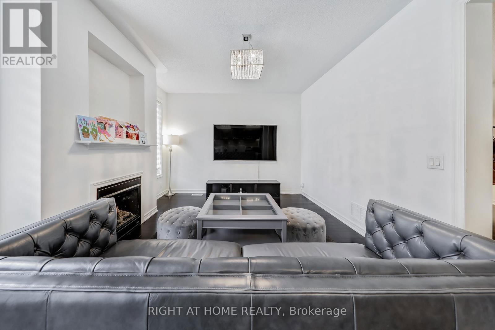 7 LADY GWILLIM AVENUE Image 17