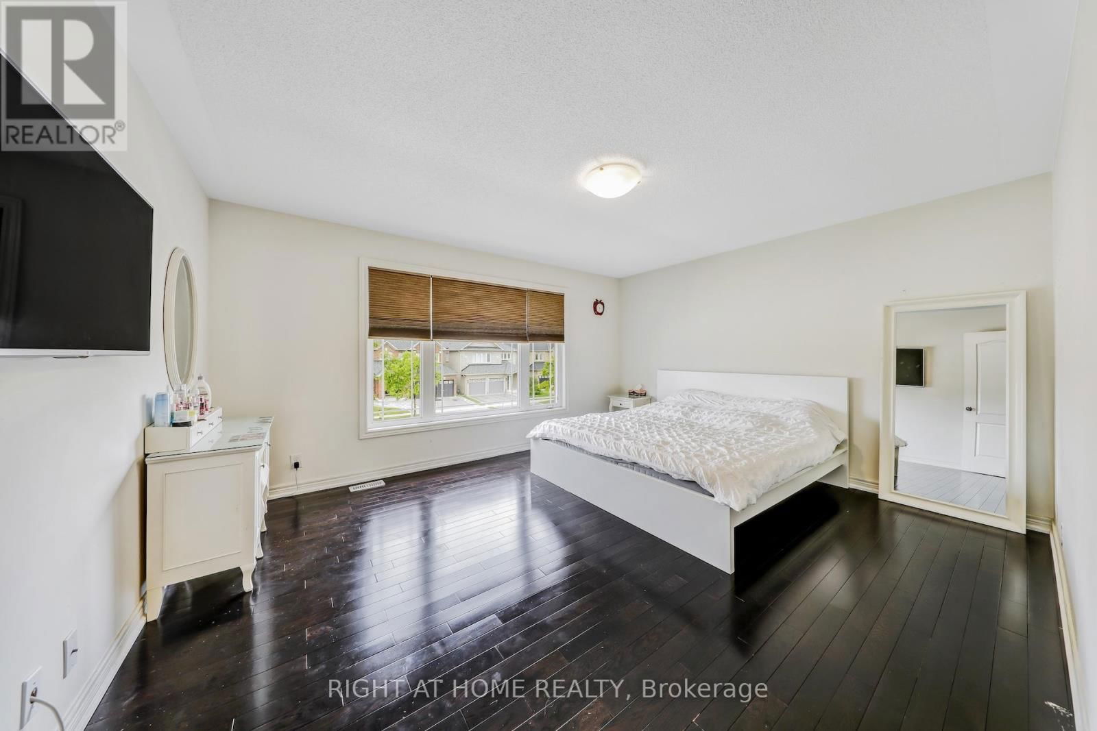 7 LADY GWILLIM AVENUE Image 27