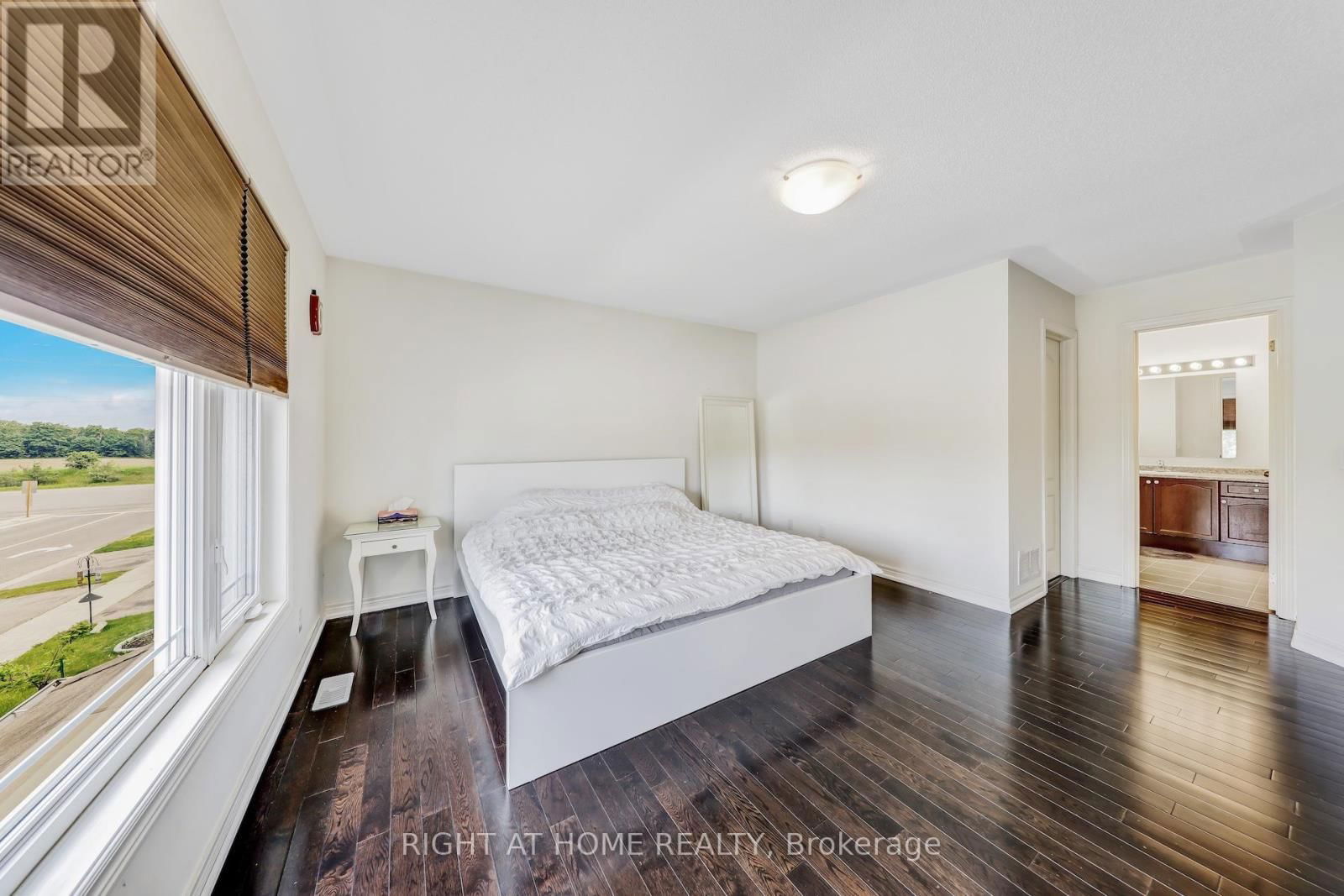 7 LADY GWILLIM AVENUE Image 28