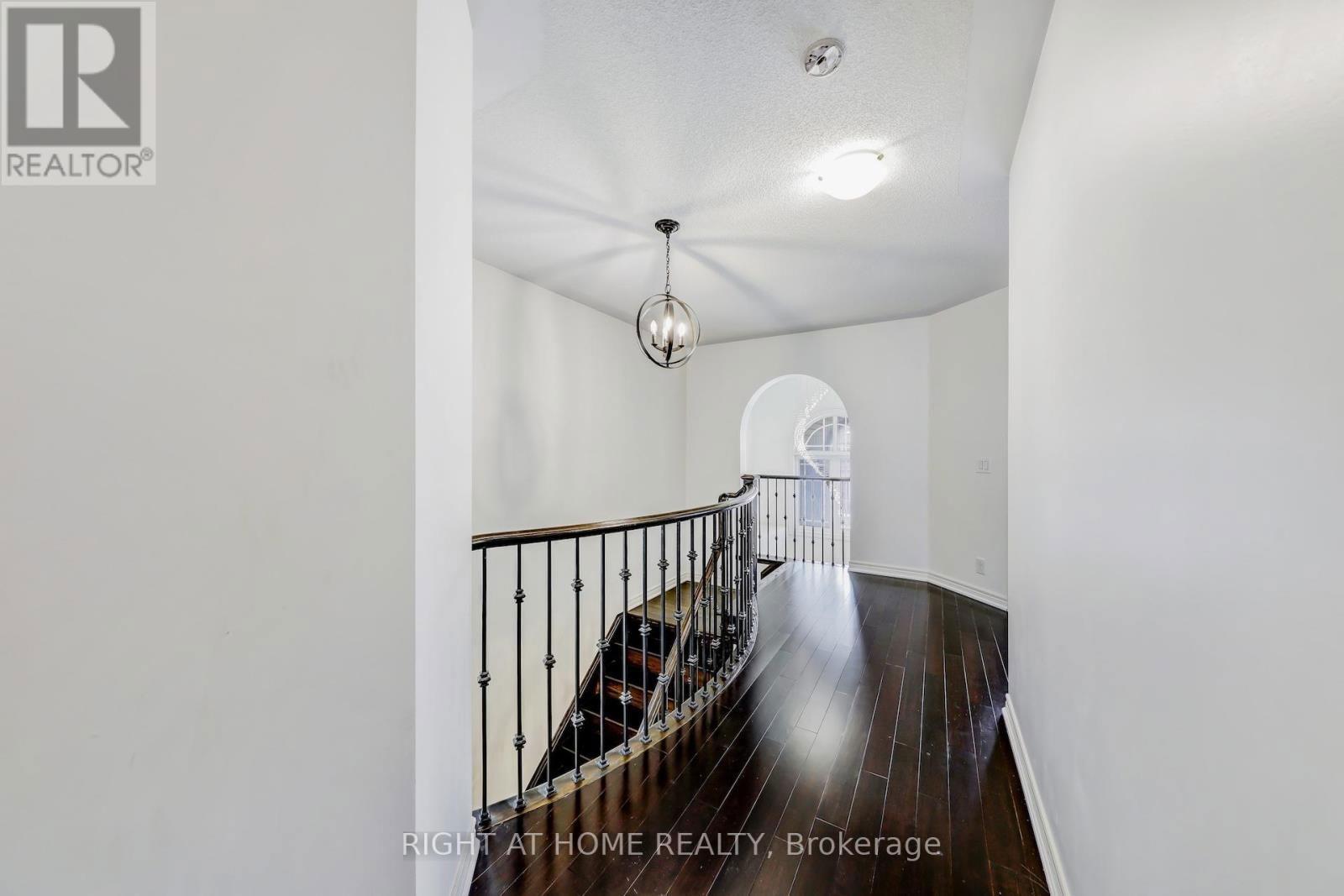 7 LADY GWILLIM AVENUE Image 31