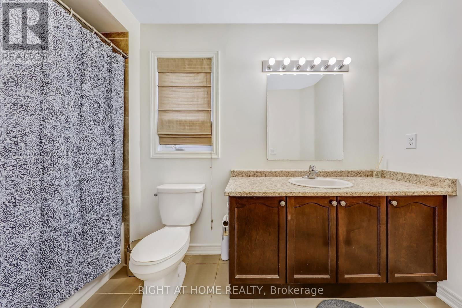 7 LADY GWILLIM AVENUE Image 35