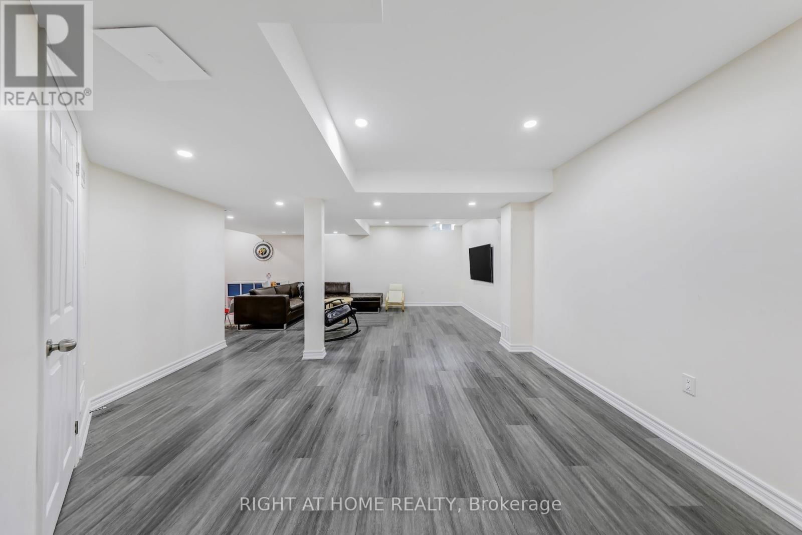 7 LADY GWILLIM AVENUE Image 37