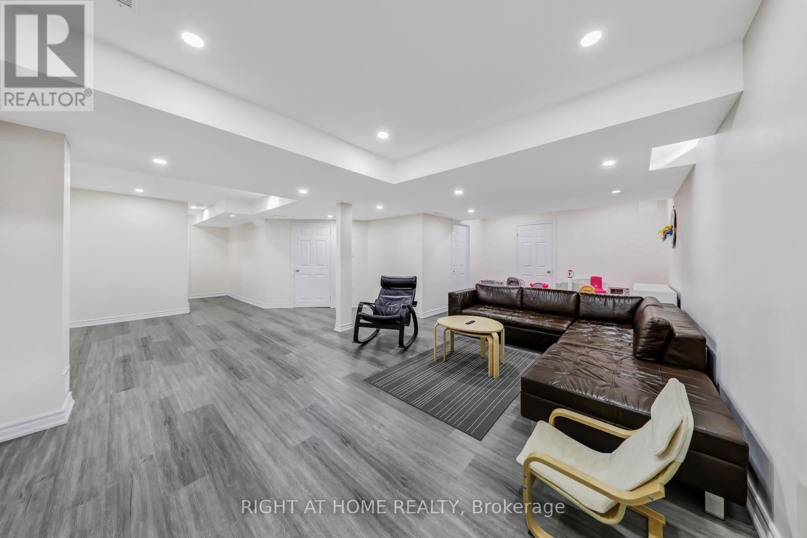 7 LADY GWILLIM AVENUE Image 38