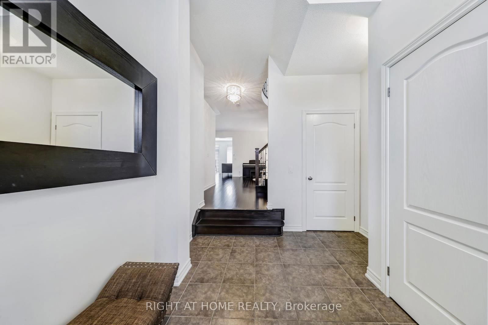 7 LADY GWILLIM AVENUE Image 8