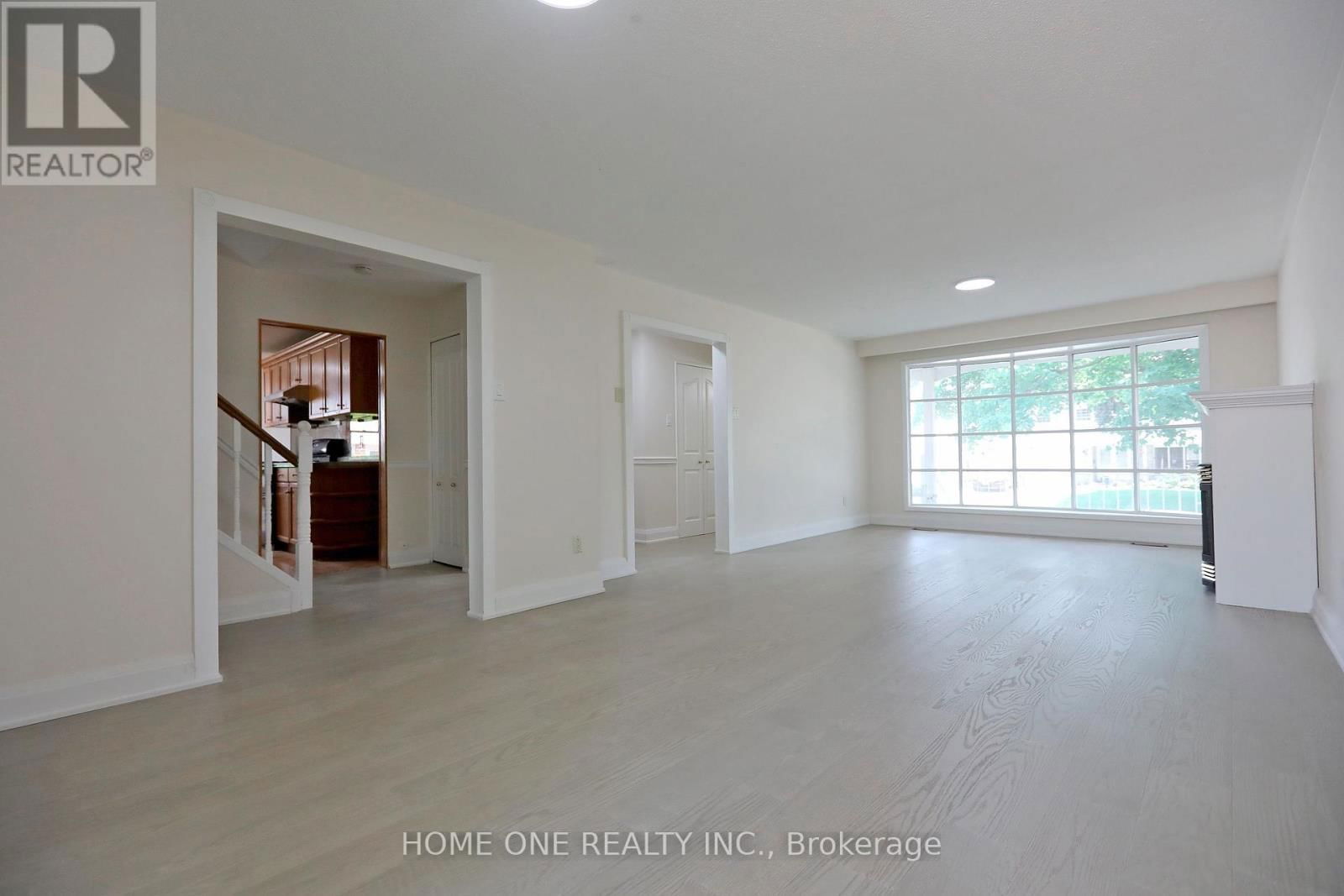 18 SHADY LANE CRESCENT Image 4