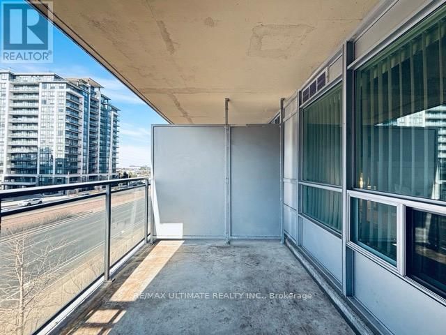 512 - 48 SUNCREST BOULEVARD Image 14