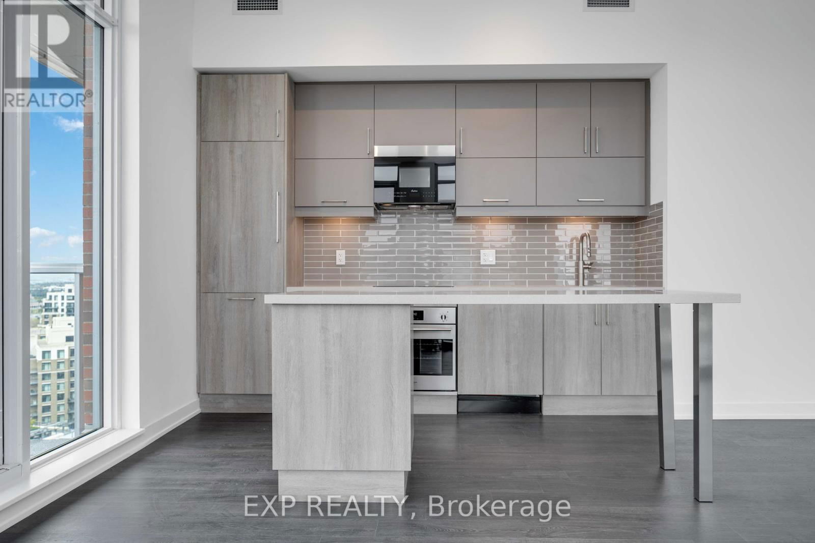 1806 - 8119 BIRCHMOUNT ROAD Image 12