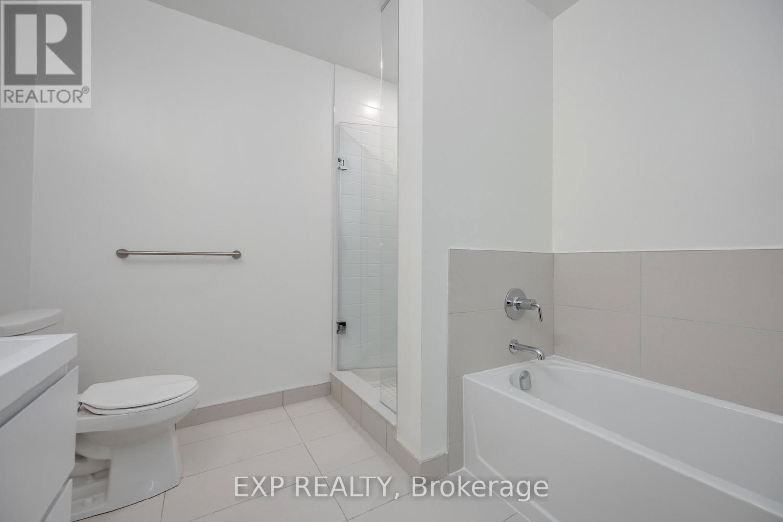 1806 - 8119 BIRCHMOUNT ROAD Image 24