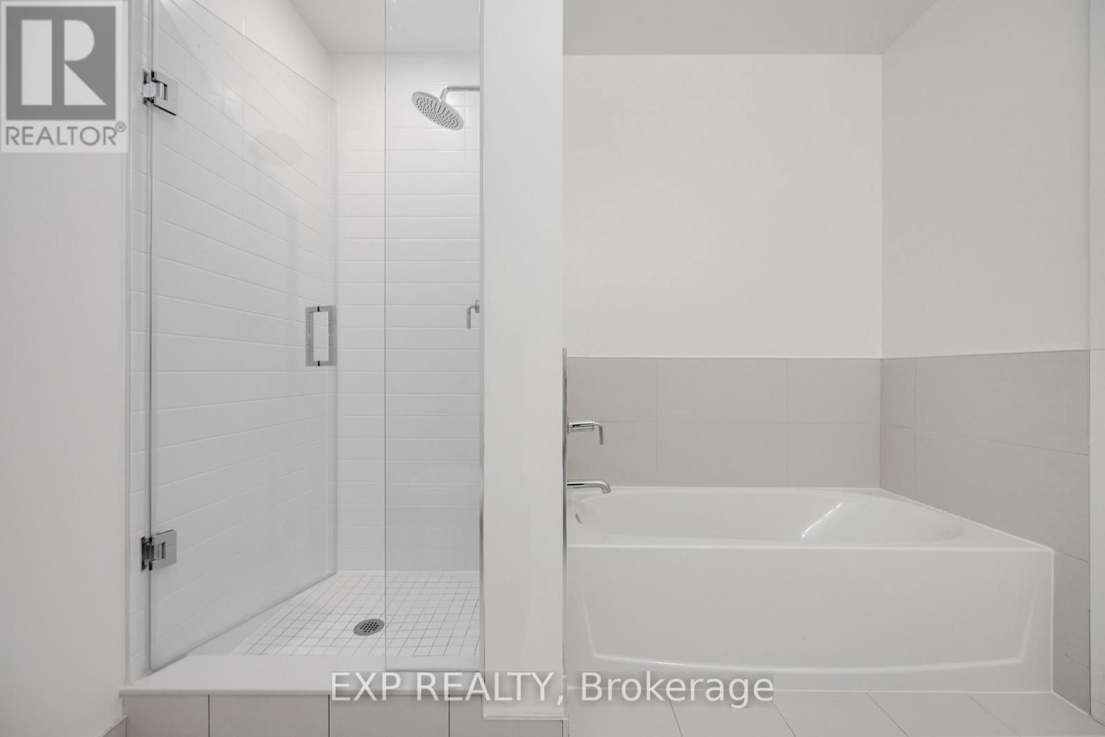 1806 - 8119 BIRCHMOUNT ROAD Image 25