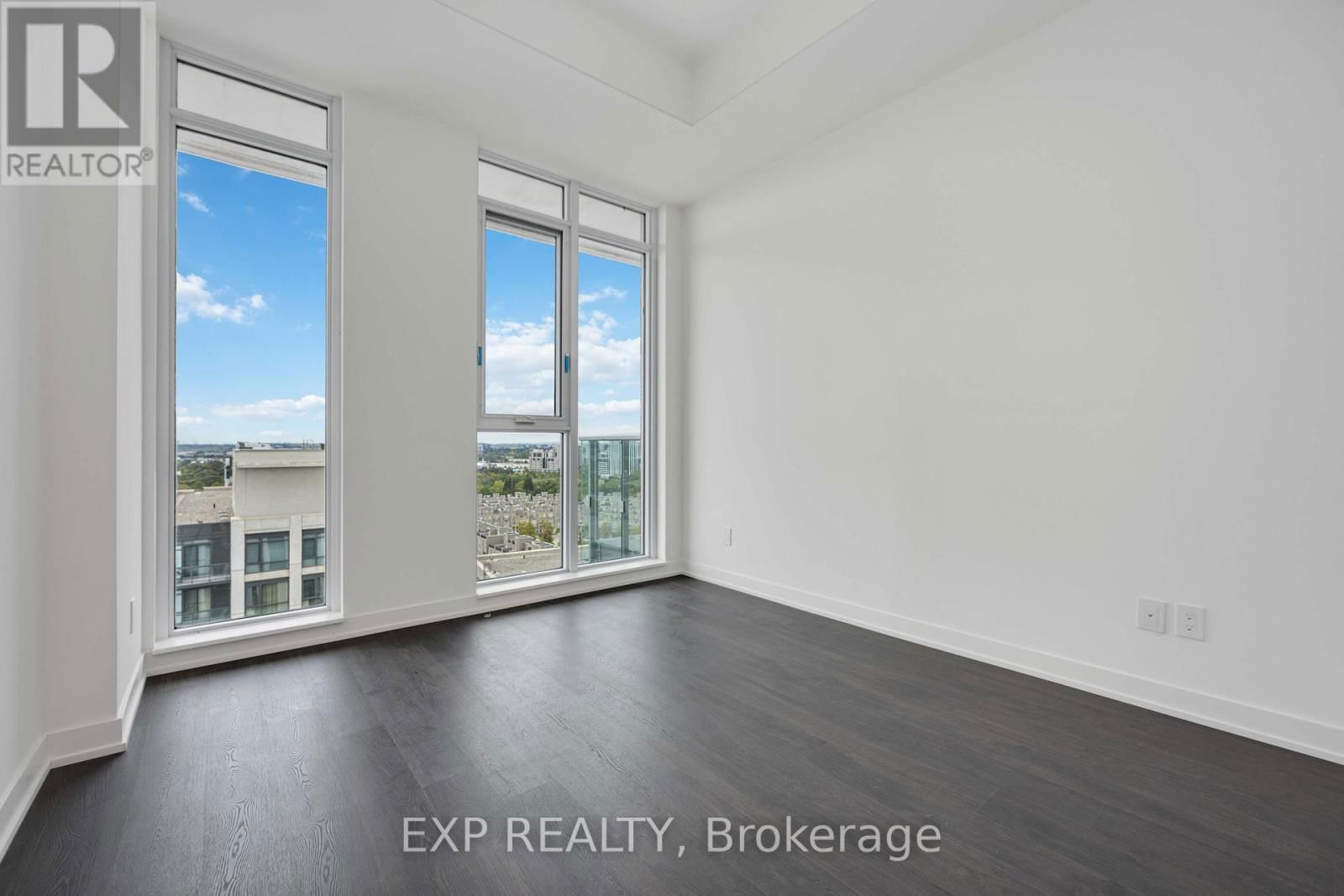 1806 - 8119 BIRCHMOUNT ROAD Image 30