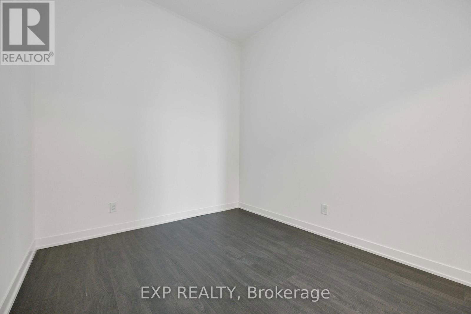 1806 - 8119 BIRCHMOUNT ROAD Image 38