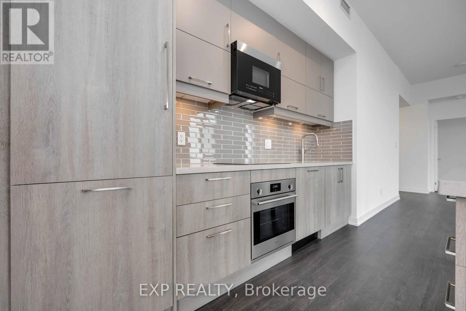 1806 - 8119 BIRCHMOUNT ROAD Image 9