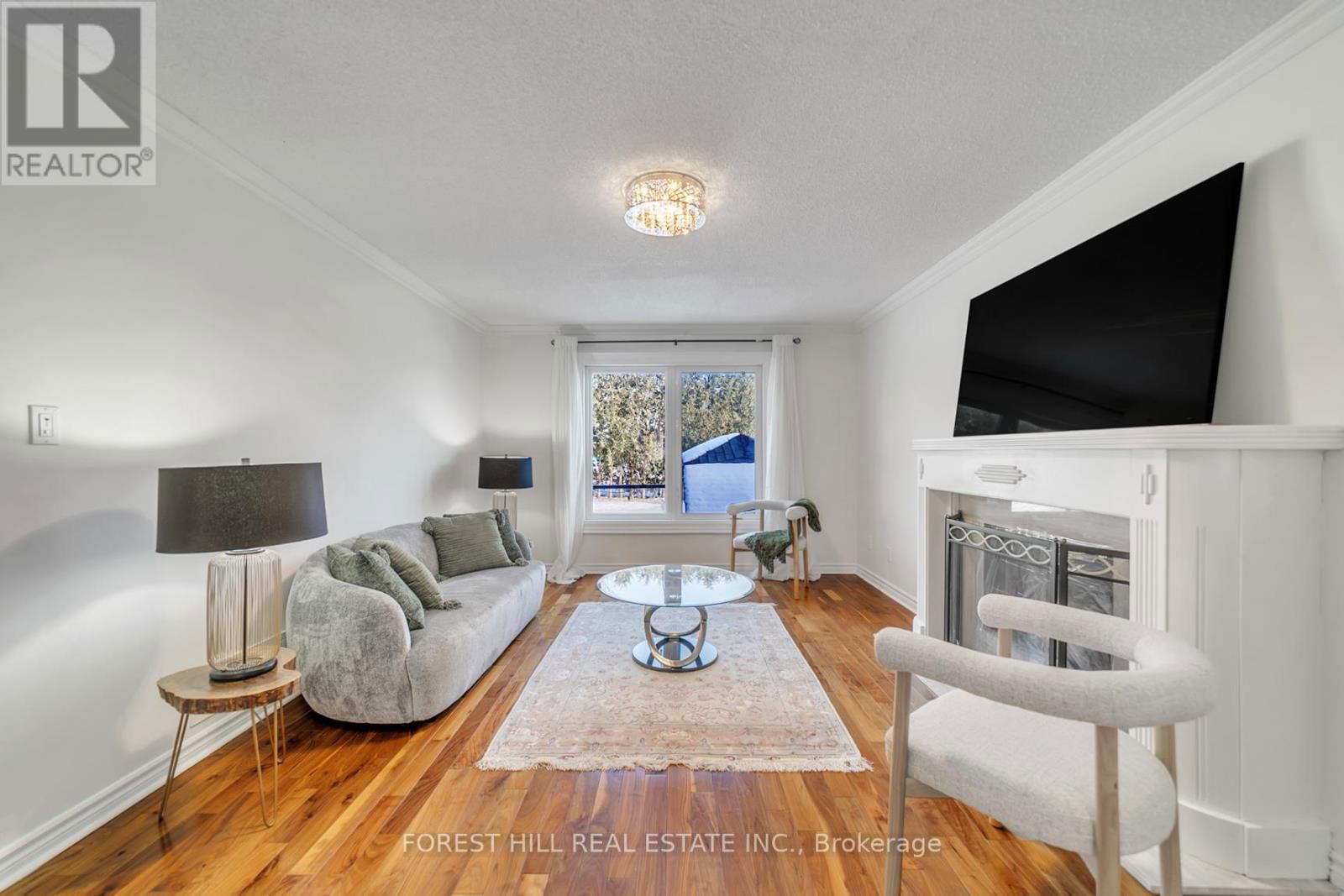 27 GROVEPARK STREET Image 20