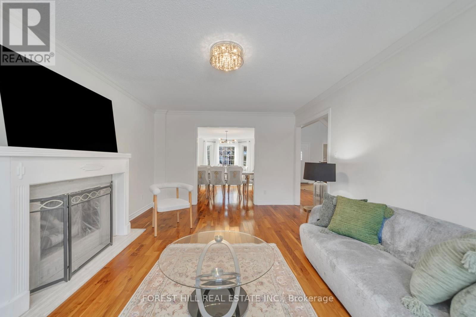 27 GROVEPARK STREET Image 23
