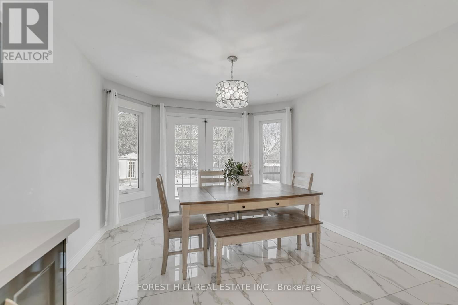 27 GROVEPARK STREET Image 30