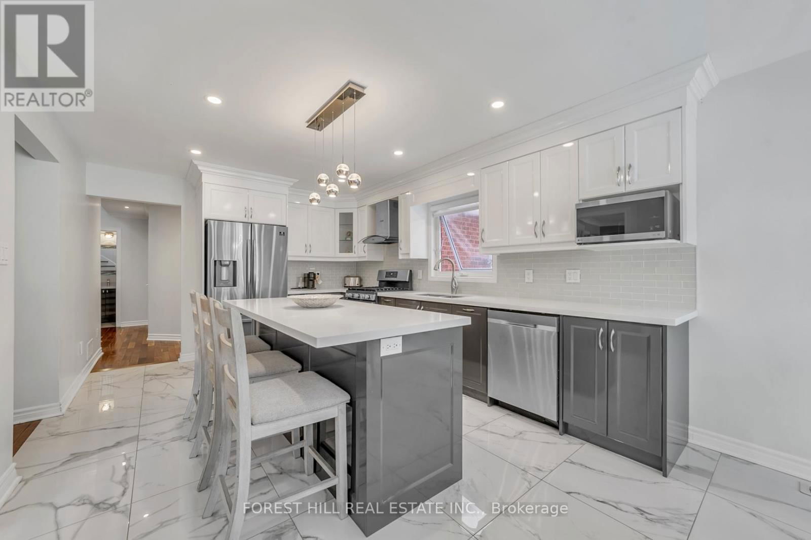 27 GROVEPARK STREET Image 33