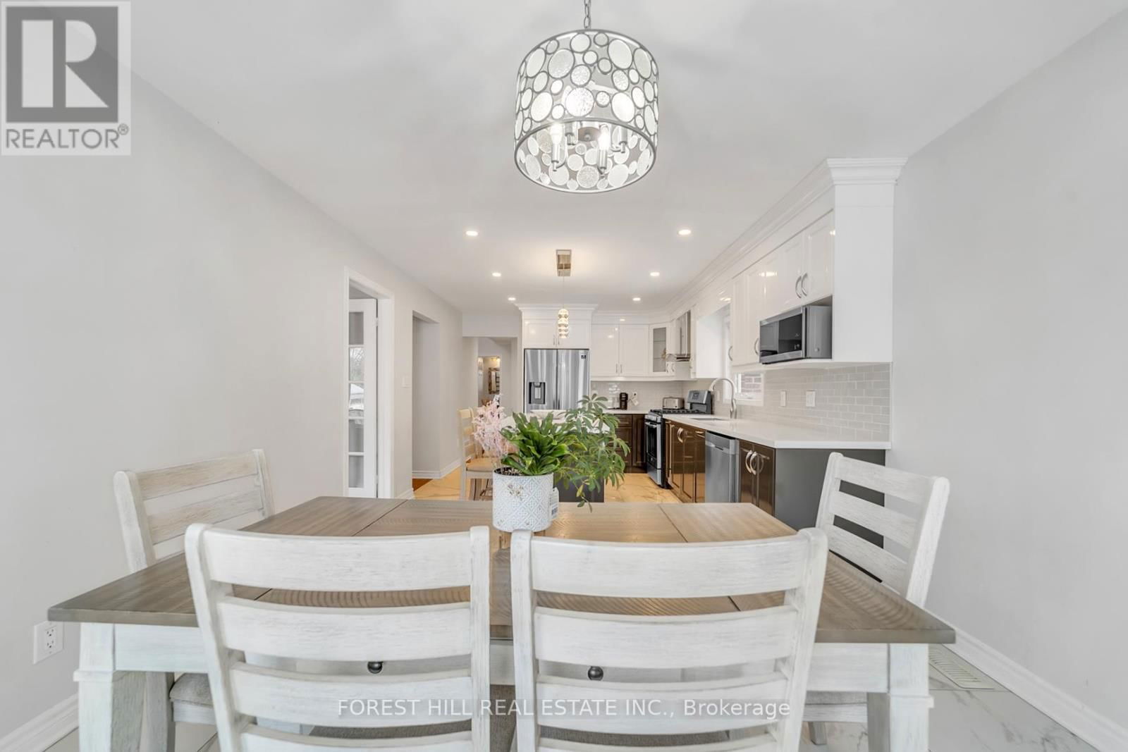 27 GROVEPARK STREET Image 37