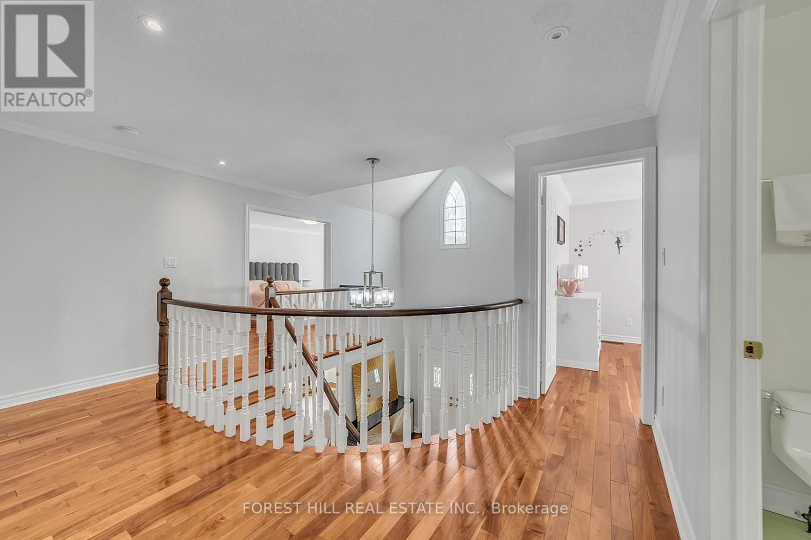 27 GROVEPARK STREET Image 40