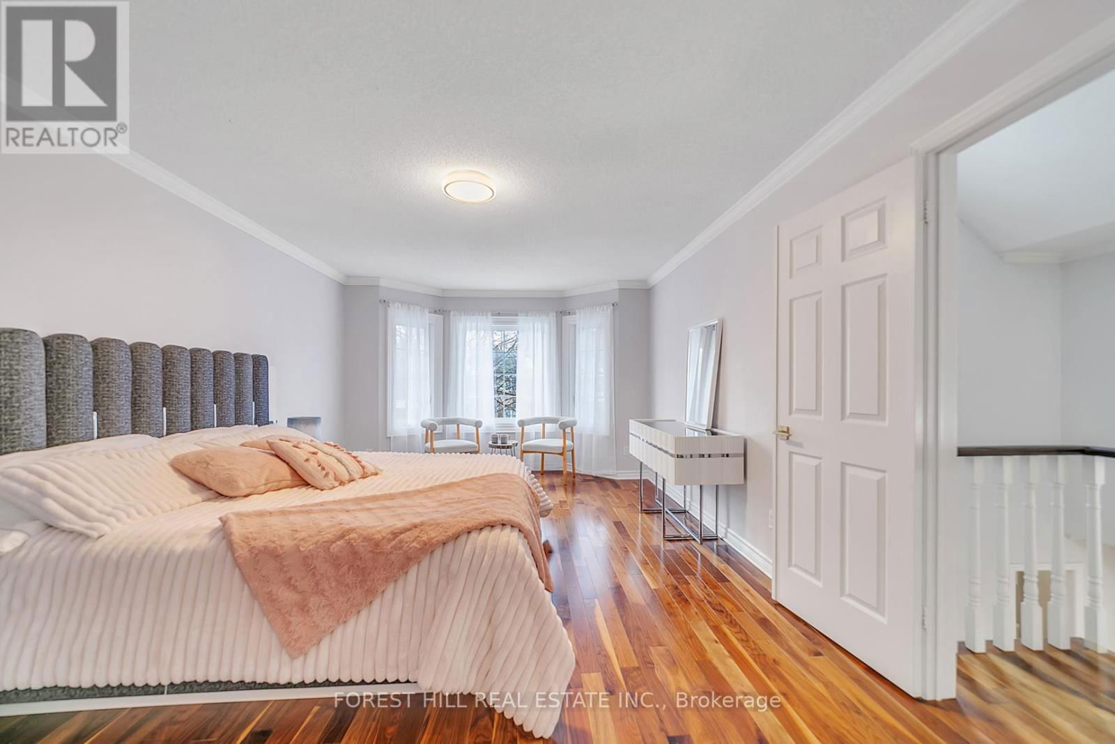 27 GROVEPARK STREET Image 44
