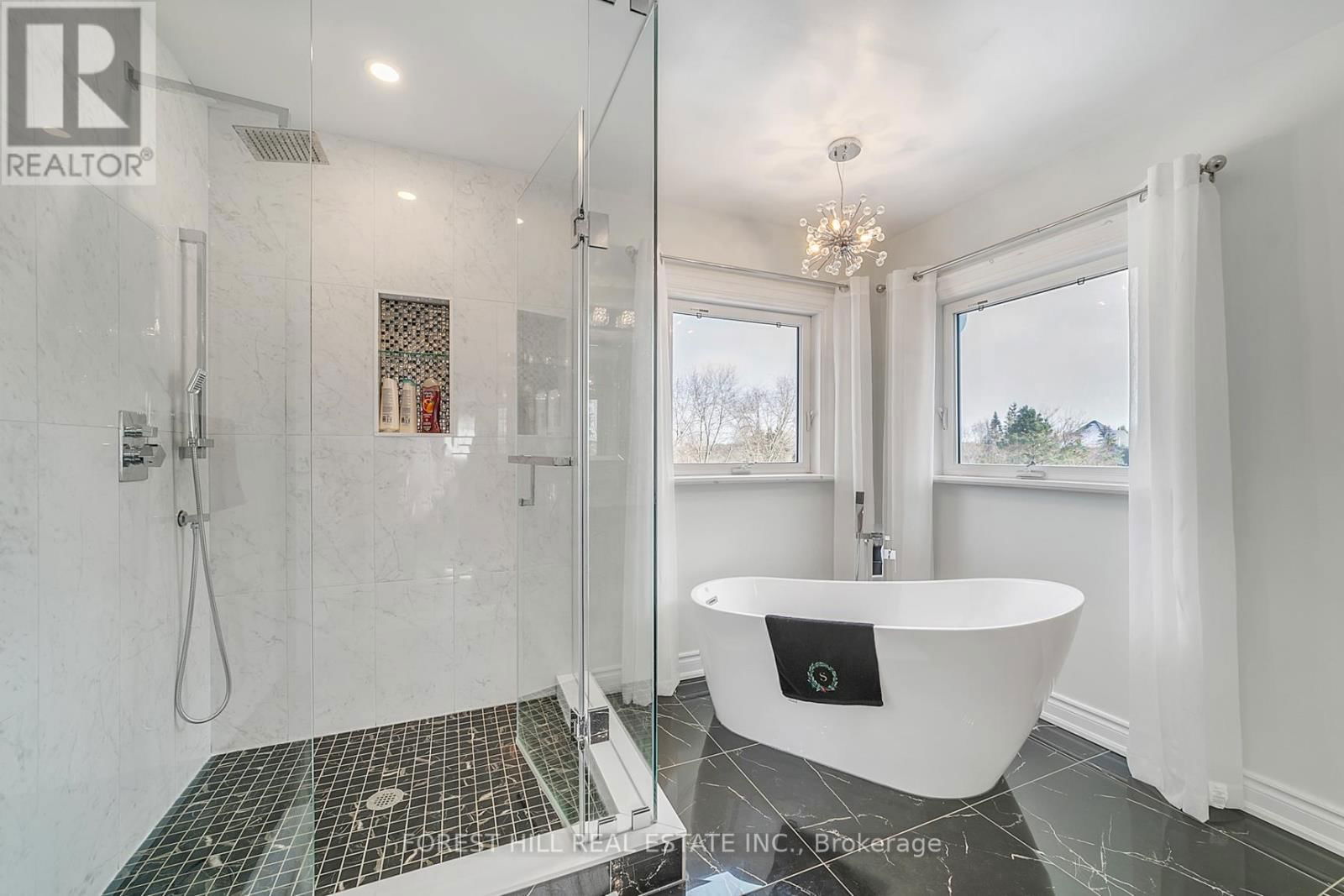 27 GROVEPARK STREET Image 48